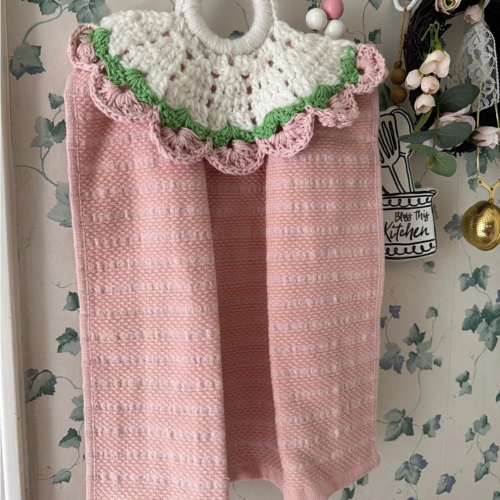 Cute Handmade Crochet Hanging Kitchen Towels Set – Pink Cottage Style